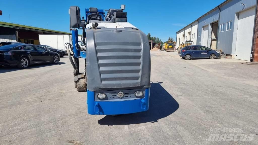 Wirtgen W 50 DC Asfalto šalto frezavimo technika