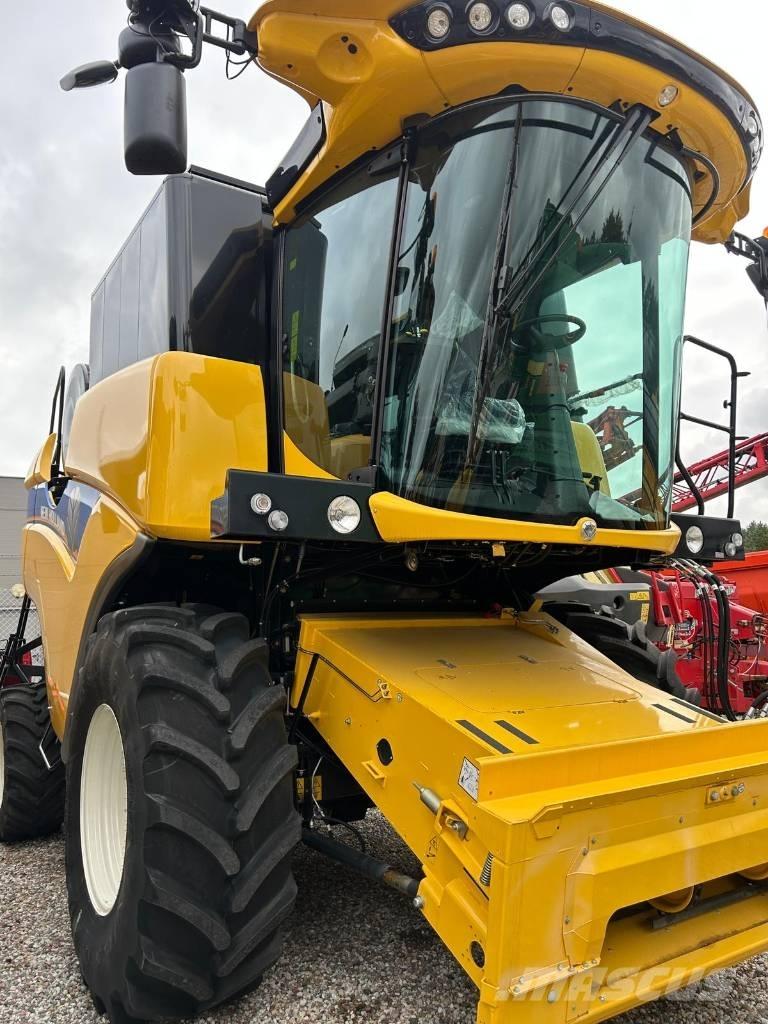 New Holland CX 5.80 Derliaus nuėmimo kombainai