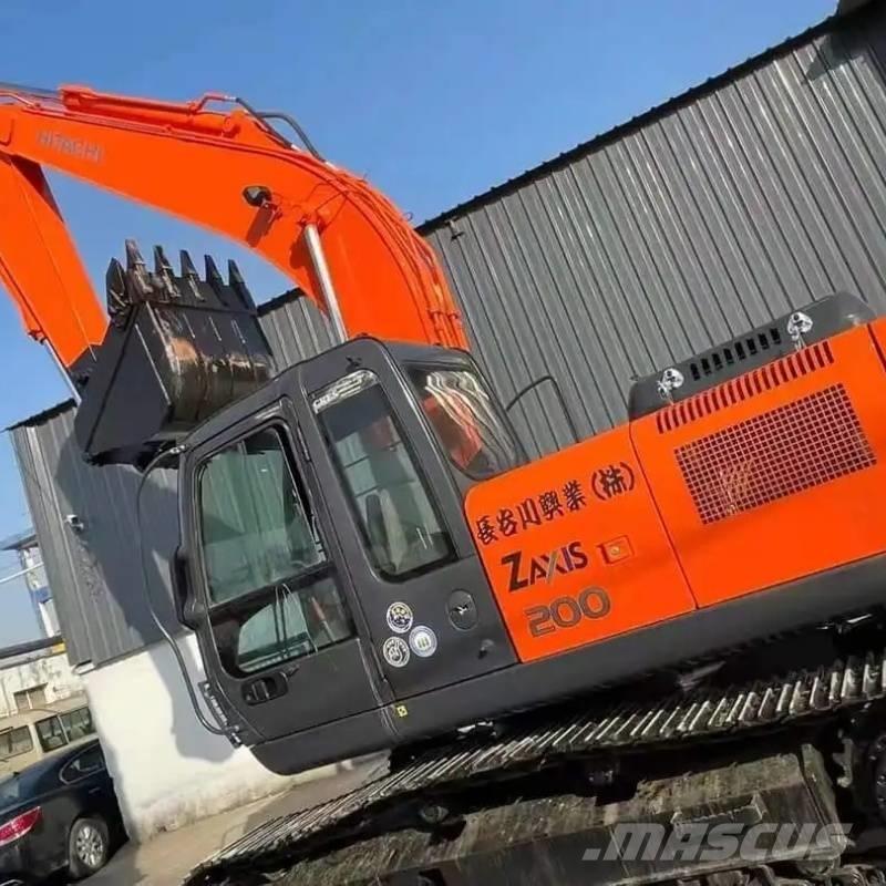 Hitachi ZX 200 Vikšriniai ekskavatoriai