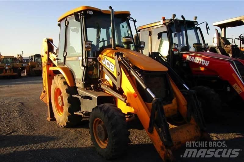 JCB 3DX Ekskavatoriniai krautuvai