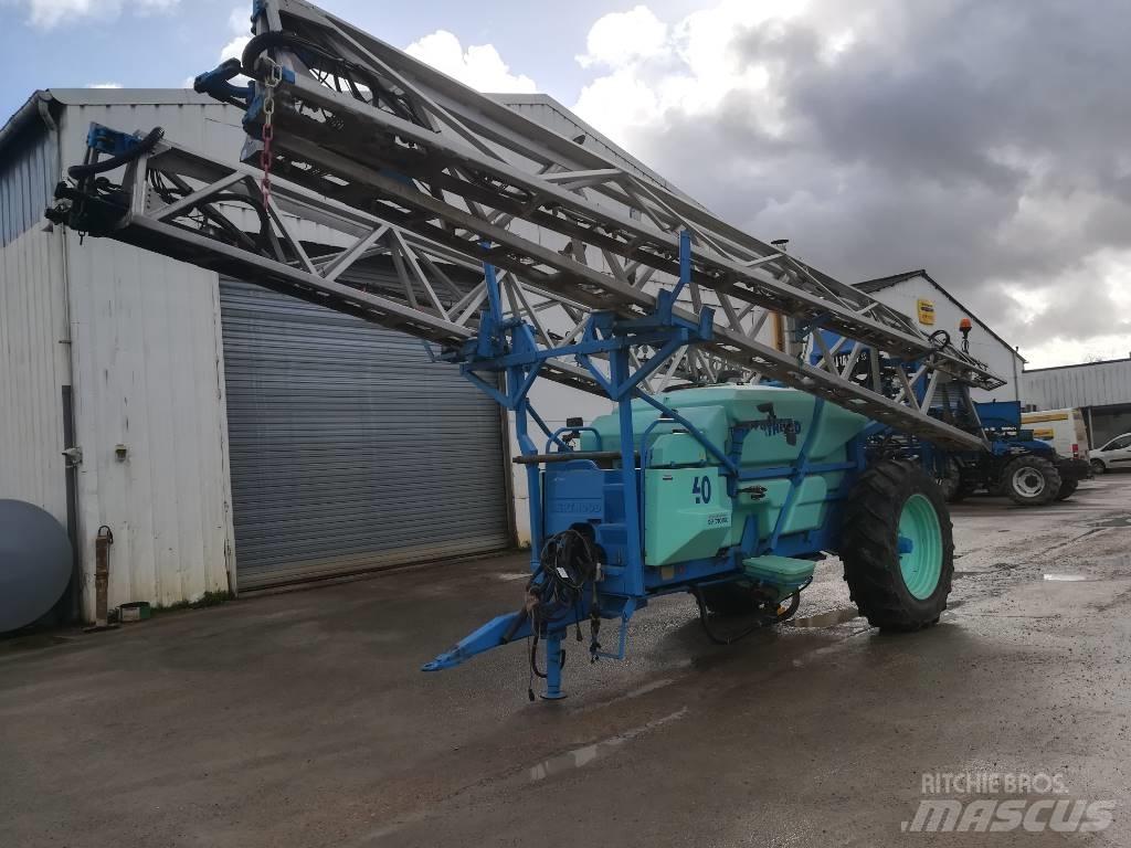 Berthoud MAXXOR 40 Prikabinami purkštuvai
