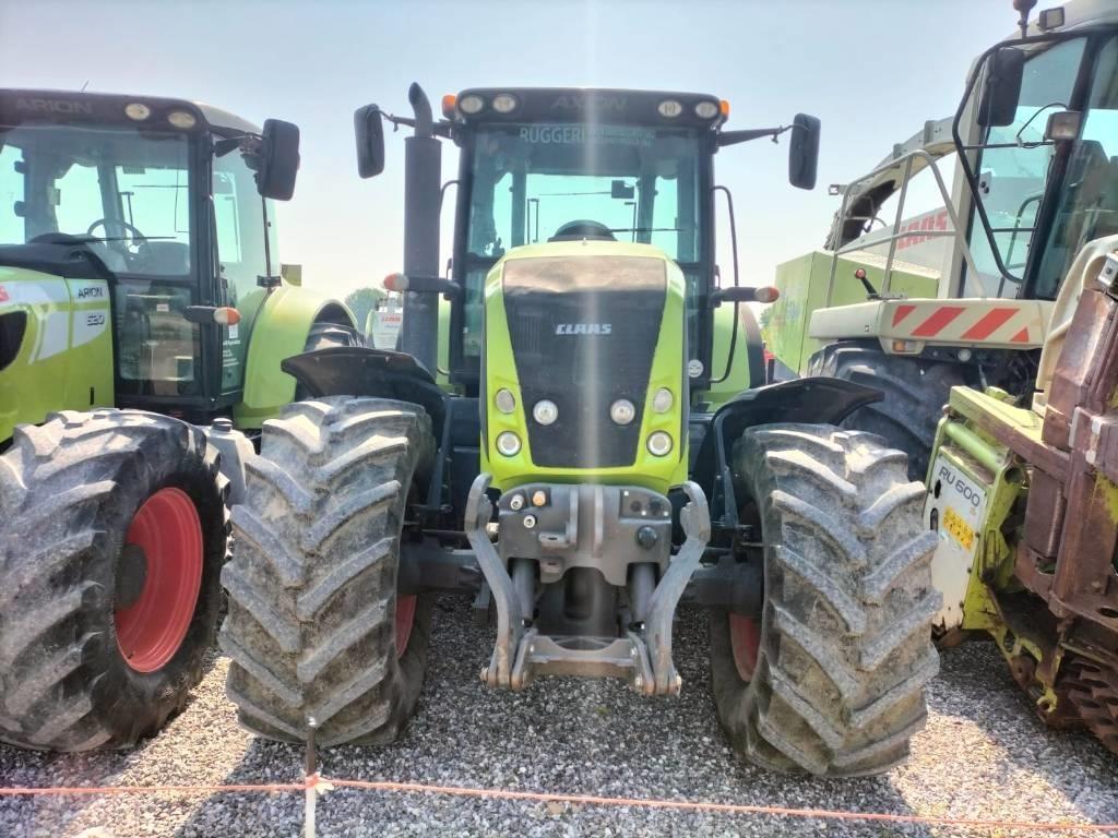 CLAAS Axion 810 CIS Traktoriai