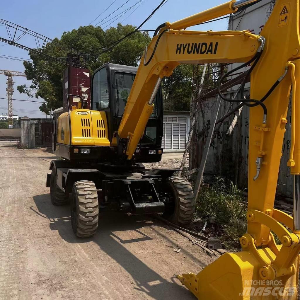 Hyundai R60W-7 Ratiniai ekskavatoriai