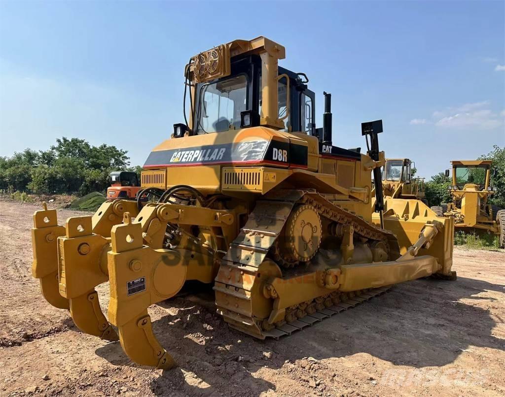 CAT D 8 R Vikšriniai buldozeriai