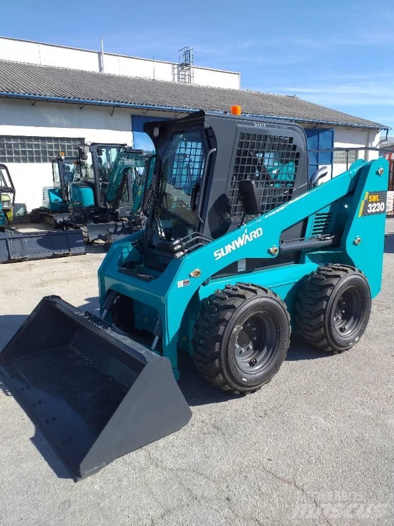 Sunward SWL3230 Krautuvai su šoniniu pasukimu