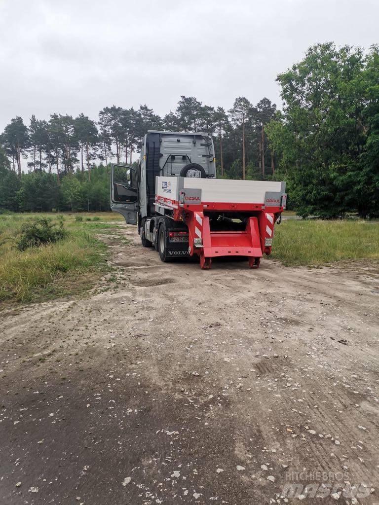 Ozgul LW2 C29E3 Žemo iškrovimo puspriekabės