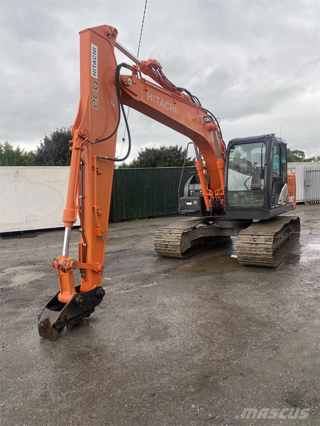 Hitachi 130-6 Vikšriniai ekskavatoriai