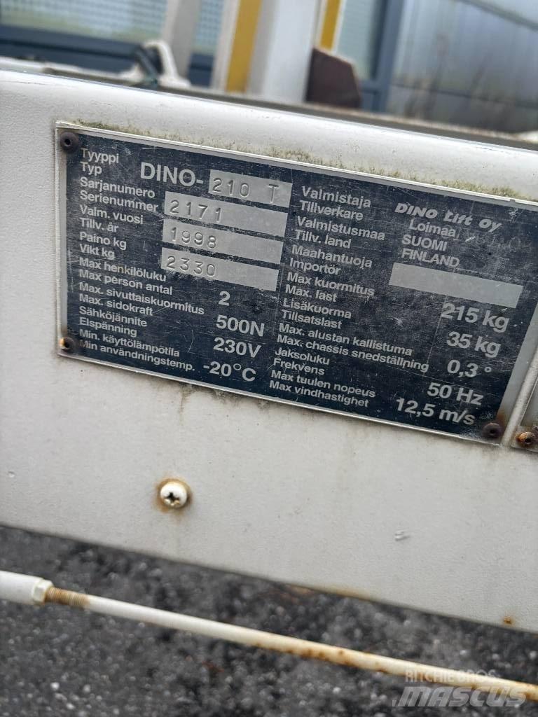 Dinolift 210 T Ant priekabų montuojamos kėlimo platformos
