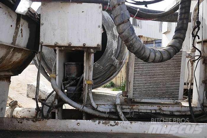 Titan IS26 Betono akmens klojimo technika
