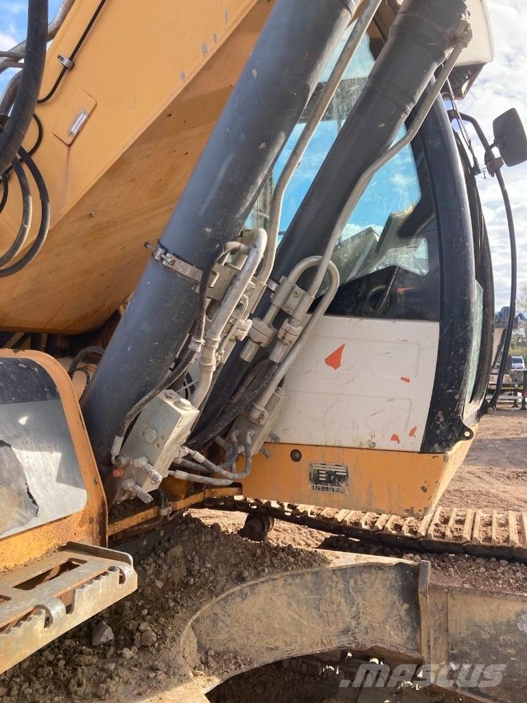 Liebherr R 906 Vikšriniai ekskavatoriai