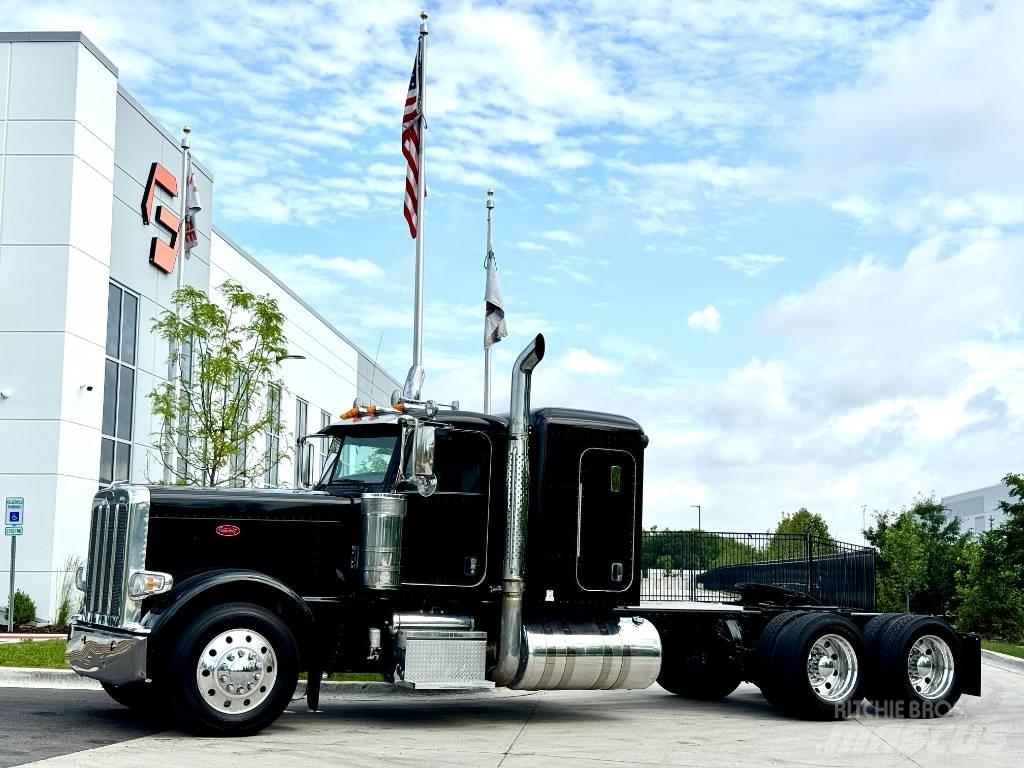 Peterbilt 389 Naudoti vilkikai