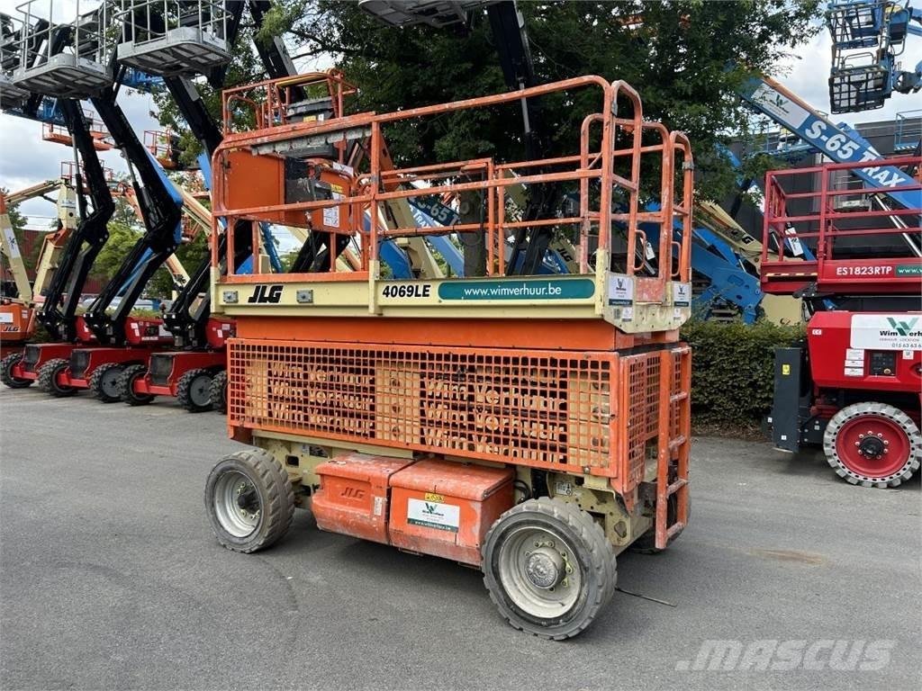 JLG 4069 LE (3524) Žirkliniai keltuvai