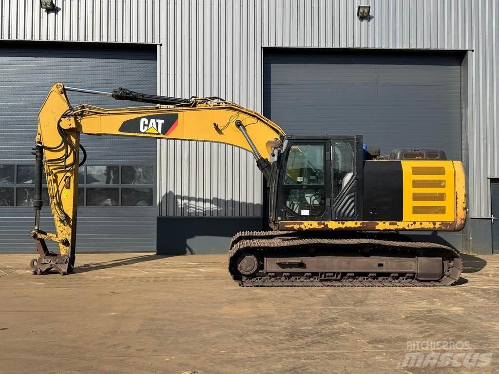 CAT 323EL Vikšriniai ekskavatoriai