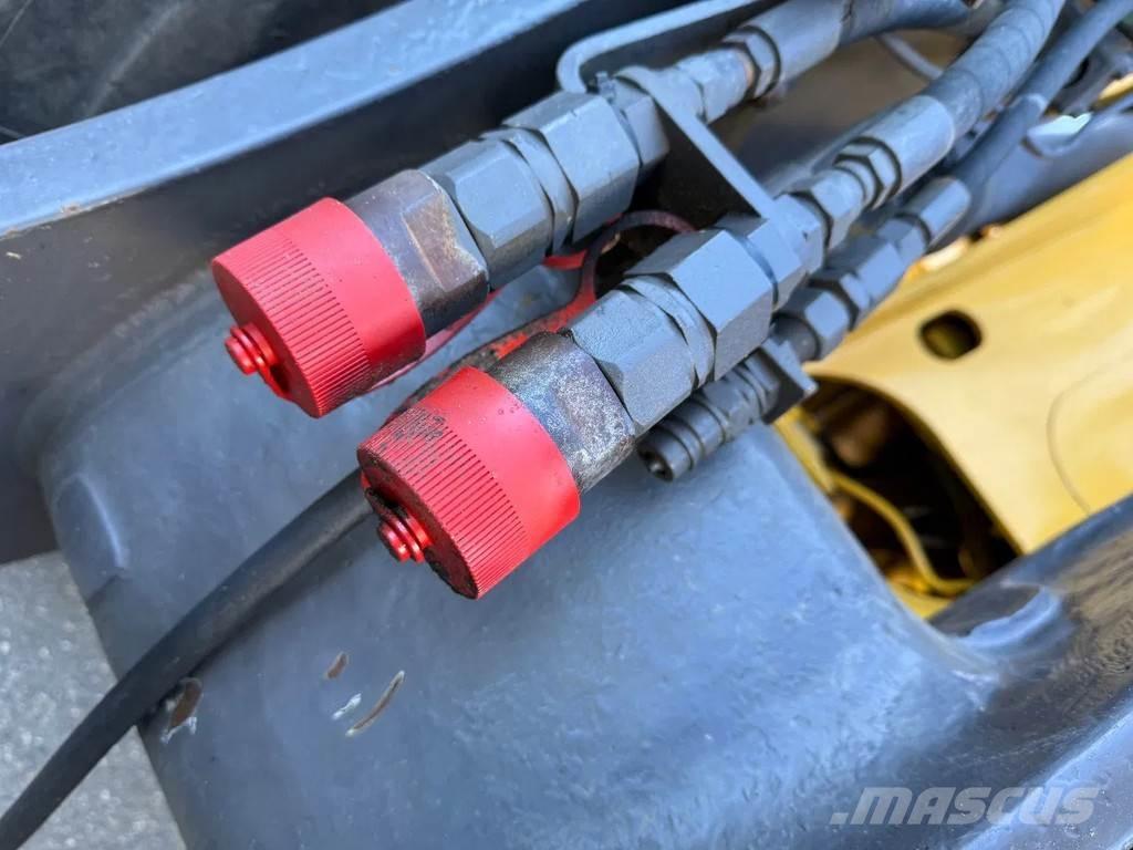 Volvo L60E Naudoti ratiniai krautuvai