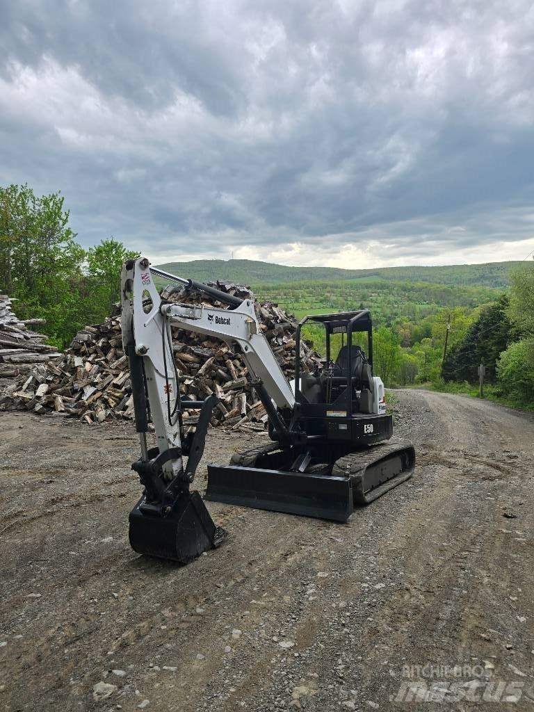 Bobcat E 50 Mini ekskavatoriai < 7 t