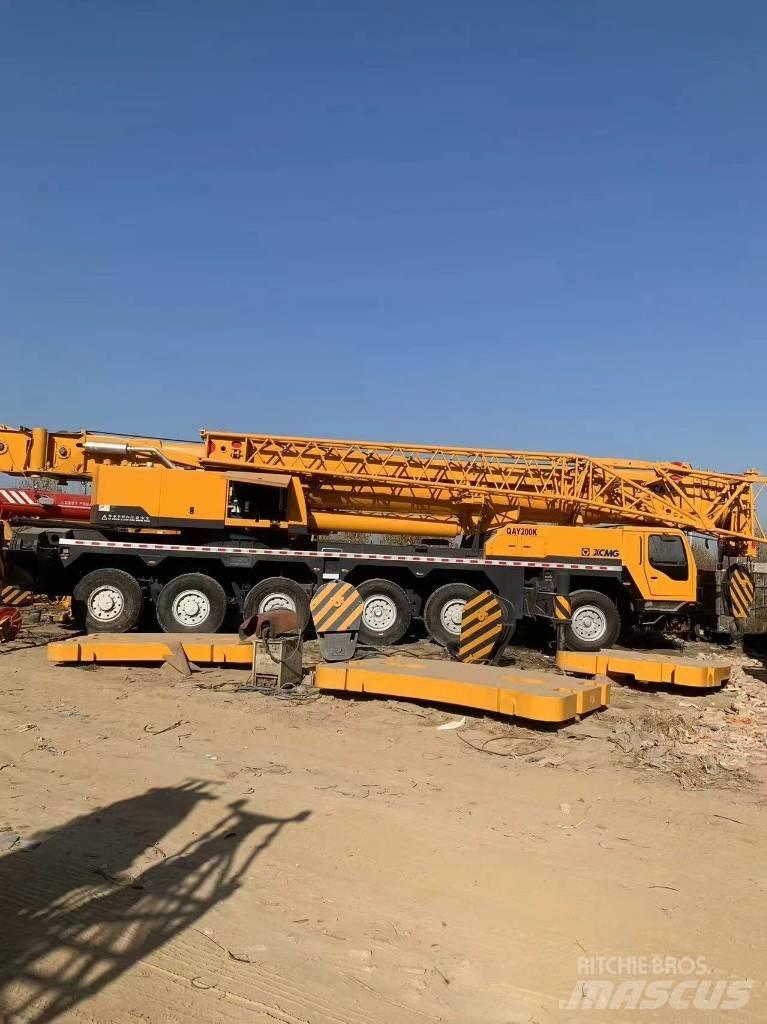XCMG QY220 Visureigiai kranai