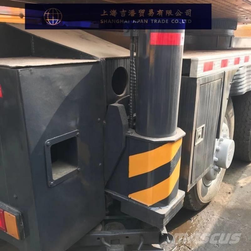 Sany STC1000 Visureigiai kranai