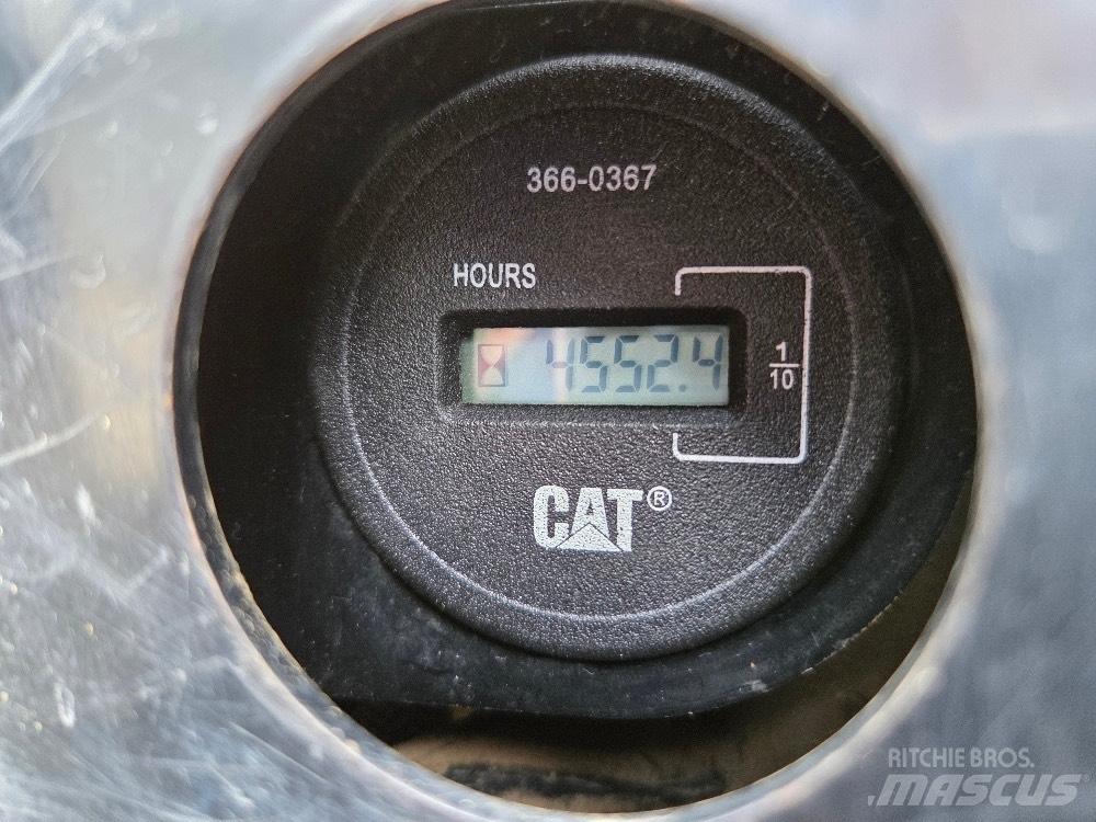 CAT 305E Mini ekskavatoriai < 7 t