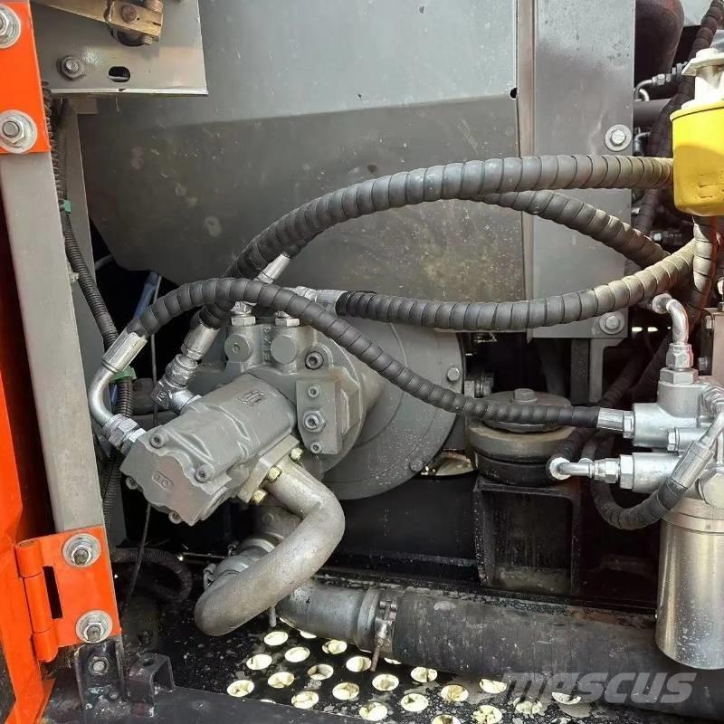 Hitachi ZX 60 Mini ekskavatoriai < 7 t