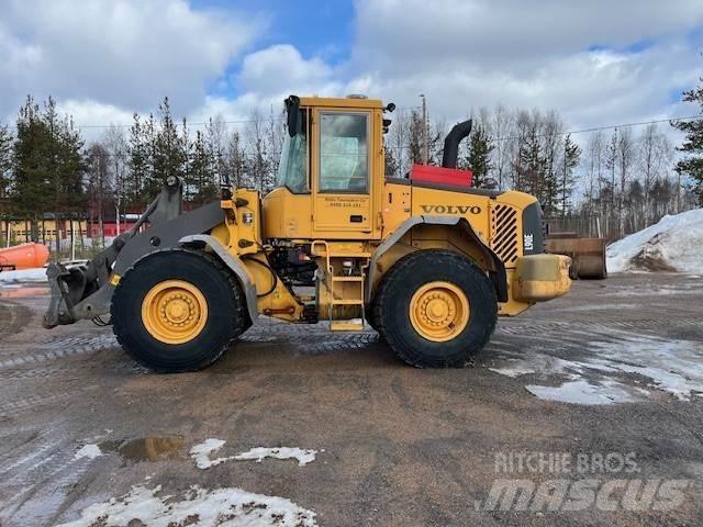 Volvo L90E Naudoti ratiniai krautuvai
