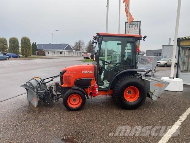 Kubota STW 37 Naudoti kompaktiški traktoriai