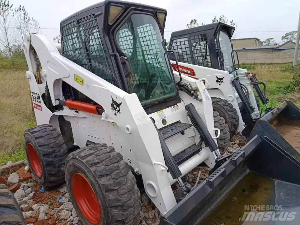 Bobcat S 330 Krautuvai su šoniniu pasukimu