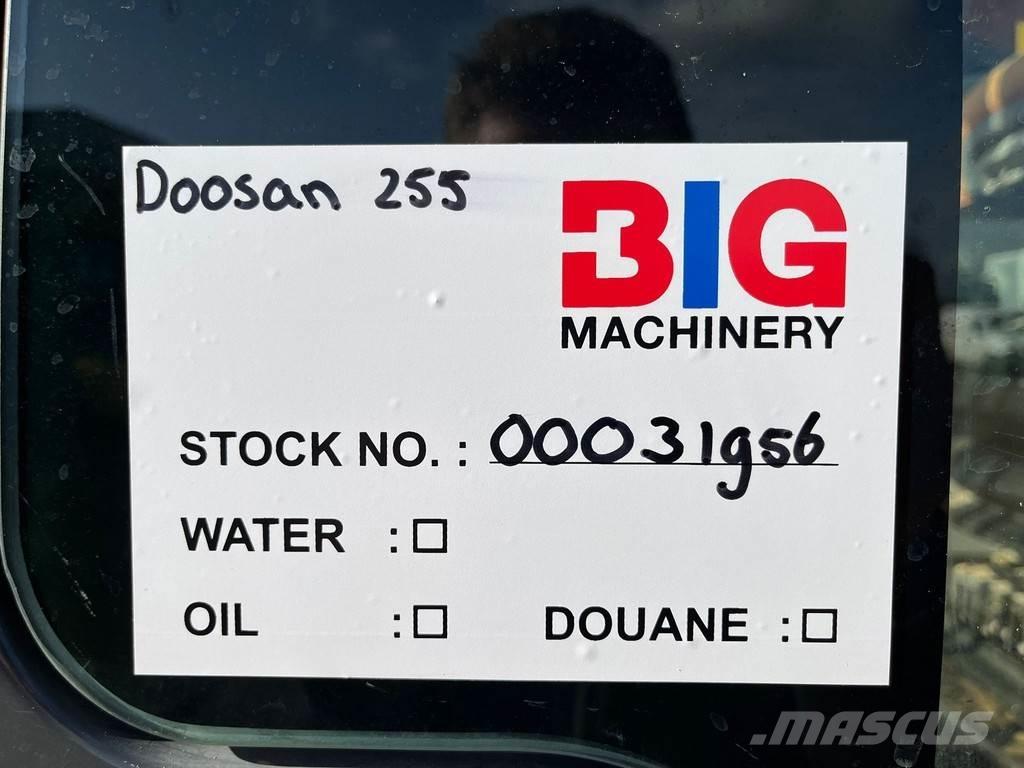 Doosan DX255LC-3 Vikšriniai ekskavatoriai