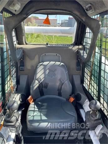 Bobcat S 300 Krautuvai su šoniniu pasukimu