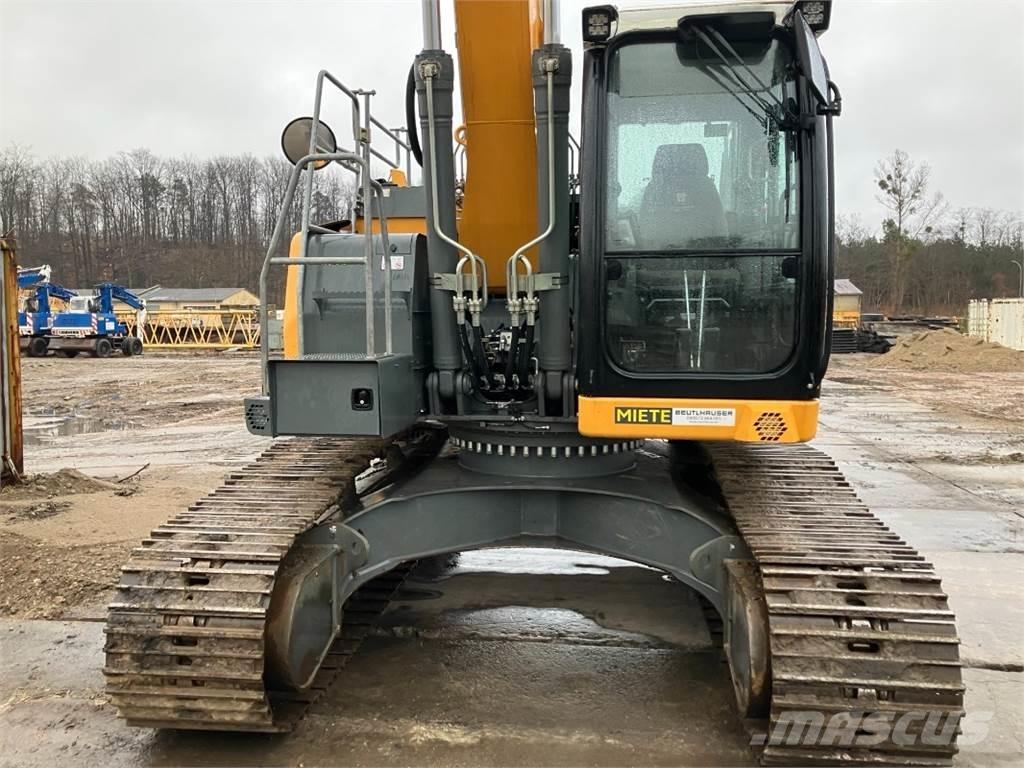 Liebherr R924 Vikšriniai ekskavatoriai