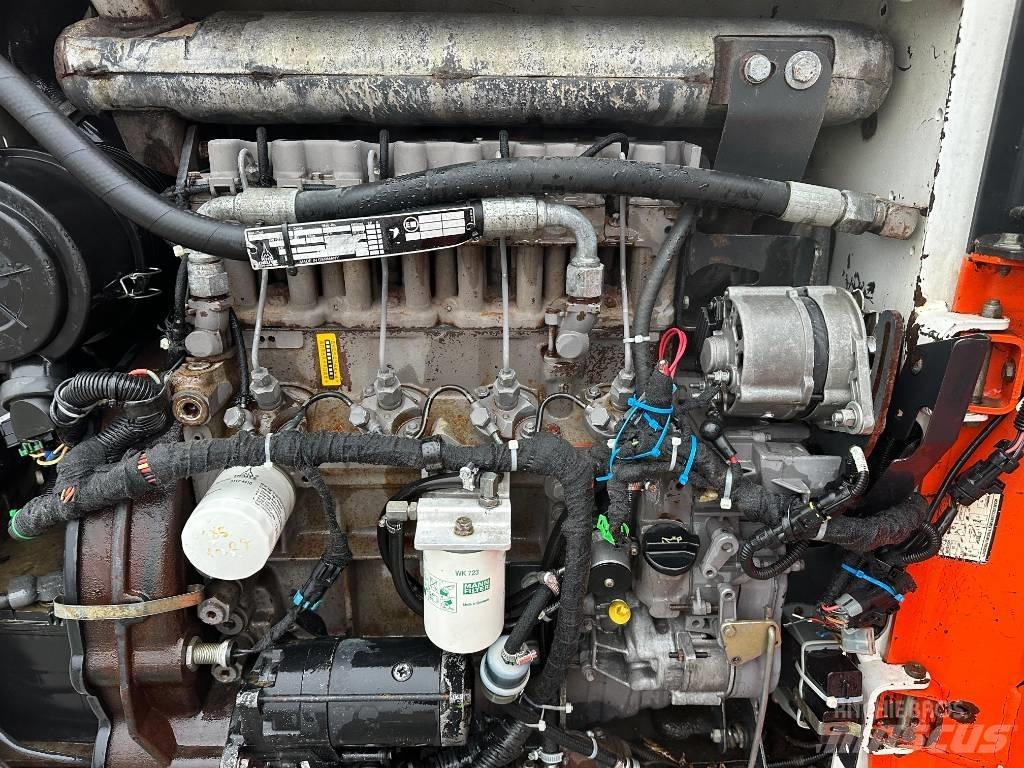 Bobcat 863 H Krautuvai su šoniniu pasukimu