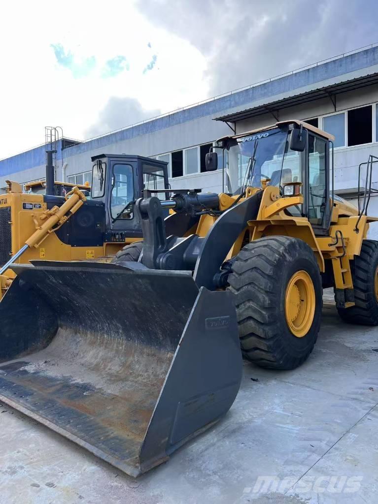 Volvo L 105 Naudoti ratiniai krautuvai