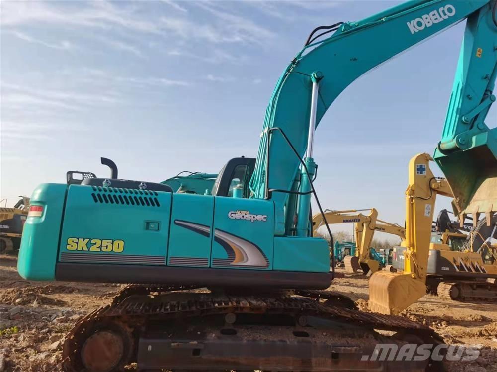 Kobelco SK 250-8 Vikšriniai ekskavatoriai