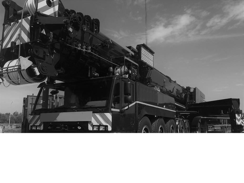 Demag AC 700 Visureigiai kranai