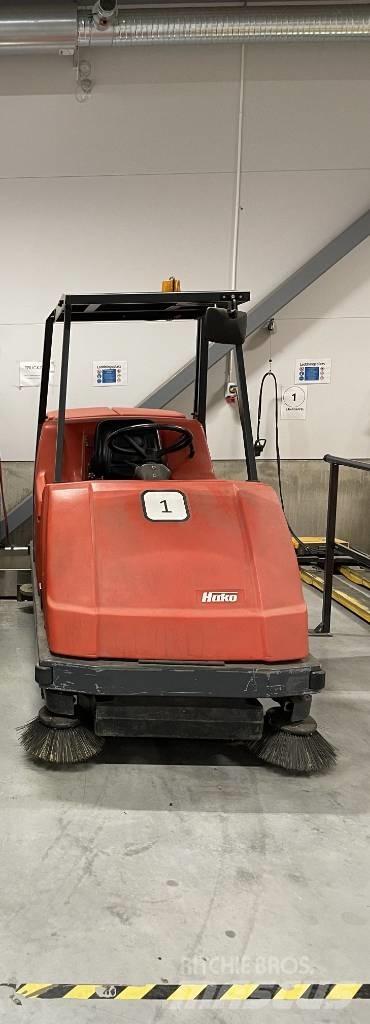 Hako B 1100 Kombinuoti šlavimo gremžtukai