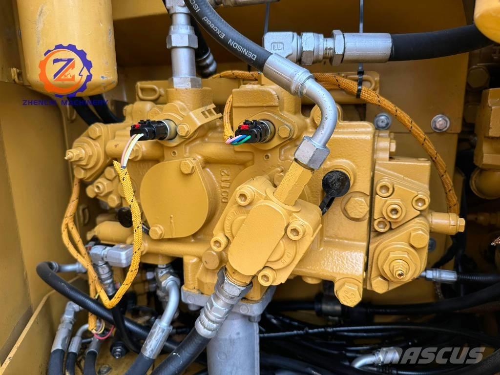 CAT 312 GC Vidutinės galios ekskavatoriai 7-12 t