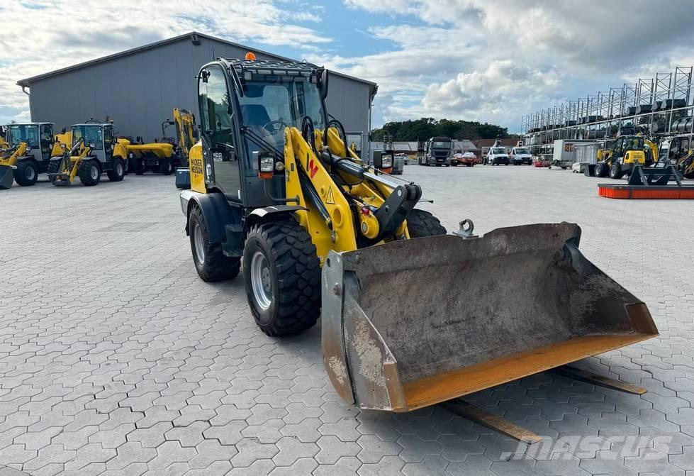 Wacker Neuson WL 70 Krautuvai su šoniniu pasukimu