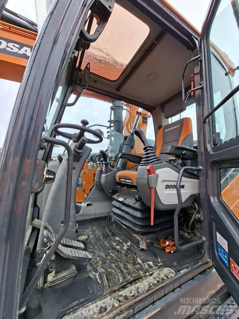 Doosan DX165W-5 Ratiniai ekskavatoriai