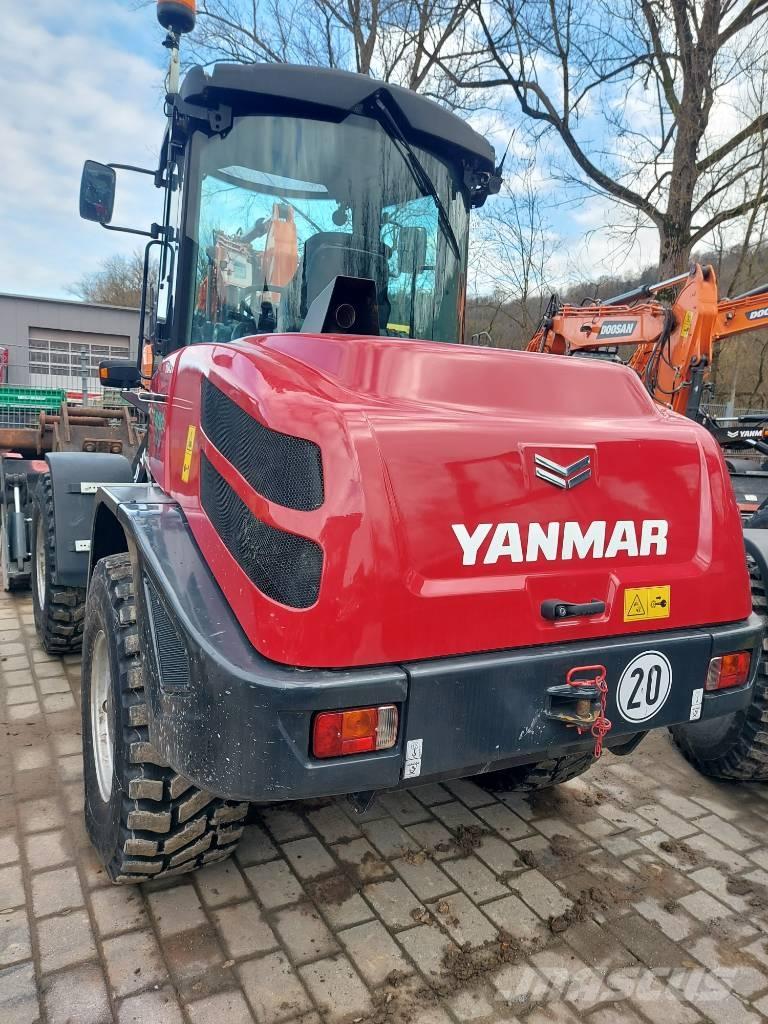 Yanmar V 100 Naudoti ratiniai krautuvai