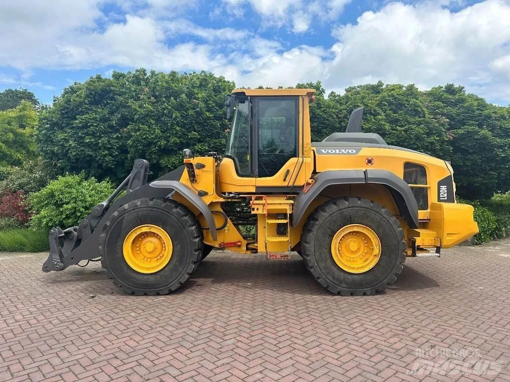 Volvo L120 H Naudoti ratiniai krautuvai