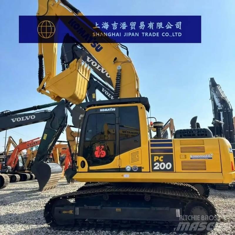 Komatsu PC 200 Vikšriniai ekskavatoriai