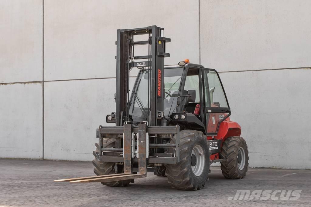 Manitou M 50-4 Dyzeliniai krautuvai