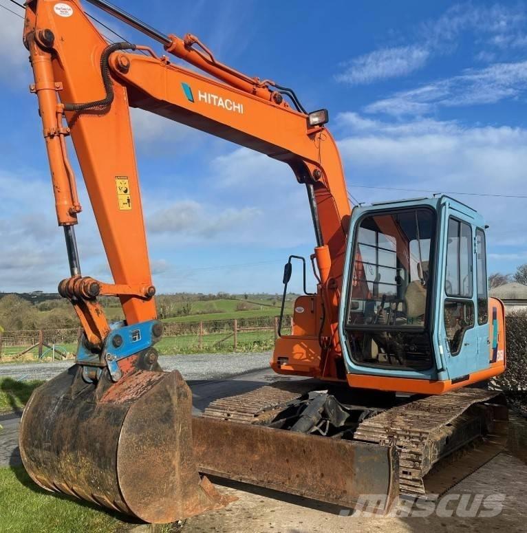 Hitachi EX 60-3 Vidutinės galios ekskavatoriai 7-12 t