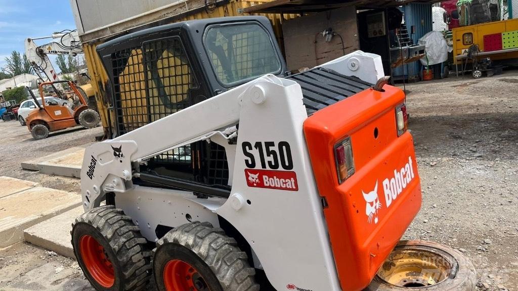 Bobcat S 150 Krautuvai su šoniniu pasukimu