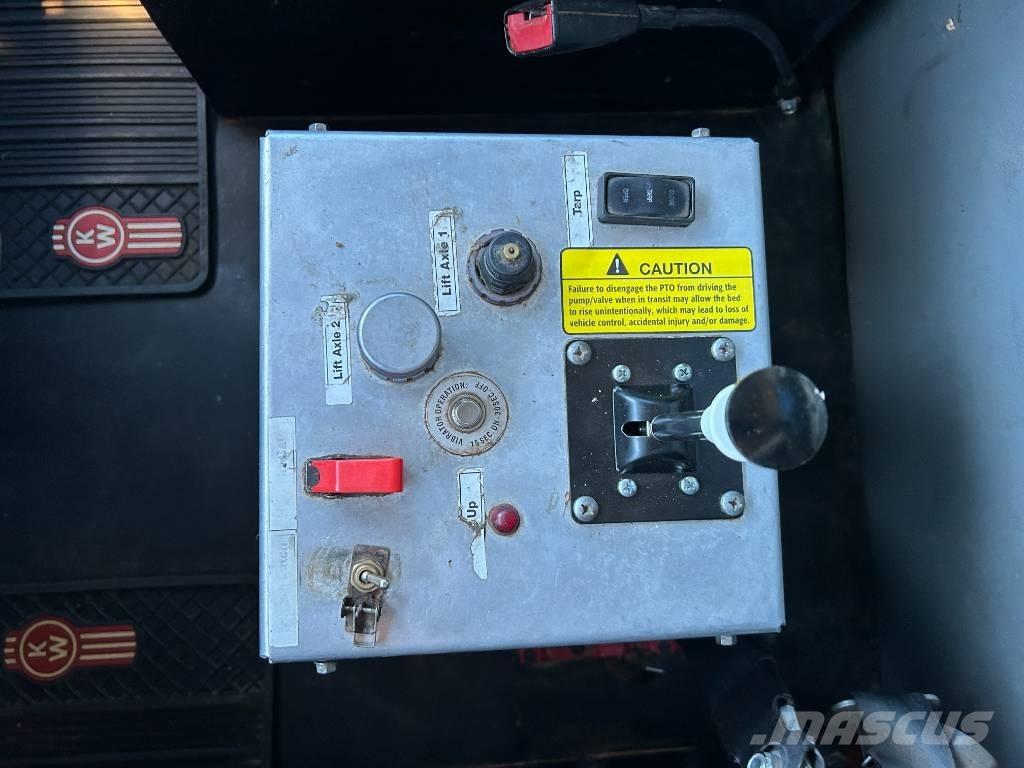 Kenworth T 880 Savivarčių priekabų vilkikai