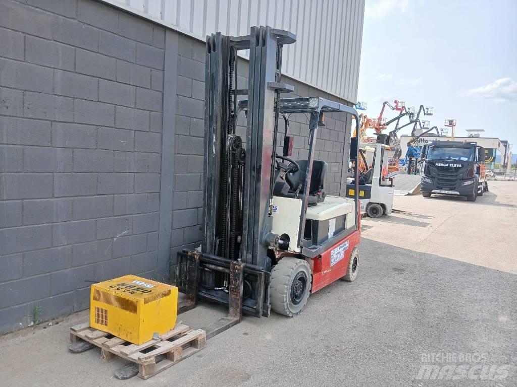 Nissan Q02 L 25 CU Elektriniai šakiniai krautuvai