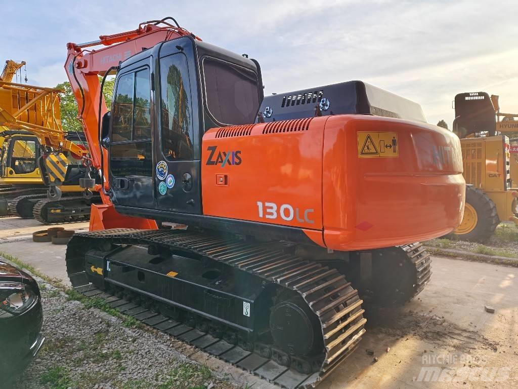 Hitachi ZX 130 LC Vikšriniai ekskavatoriai