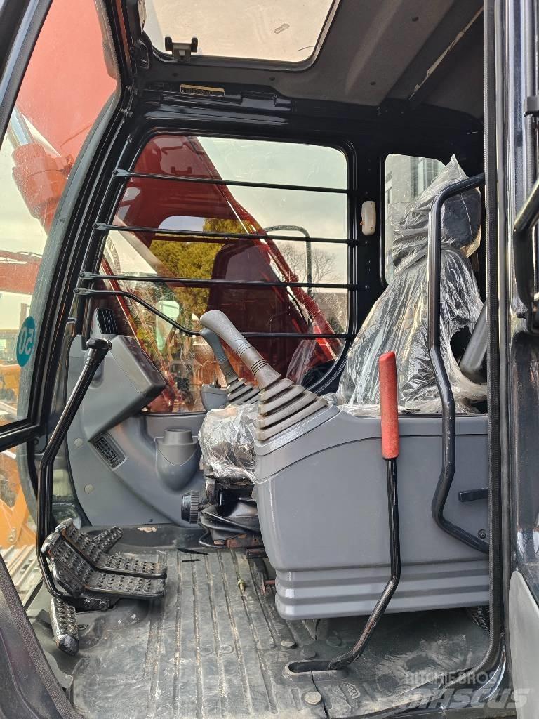 Hitachi ZX 130 LC Vikšriniai ekskavatoriai