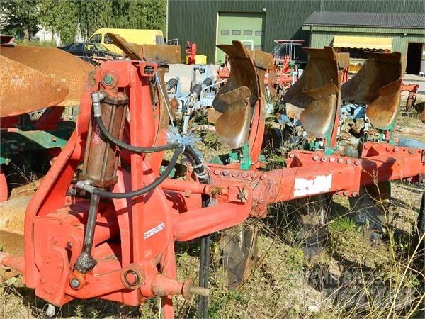 Kverneland 4 Apverčiamieji plūgai