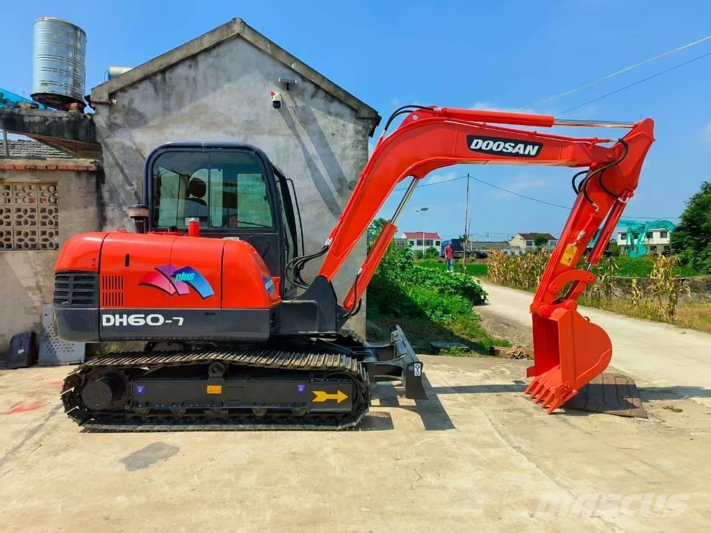Doosan DH 60 Mini ekskavatoriai < 7 t