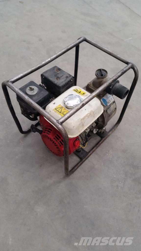 Honda WB 20 XT Statyba - Kita